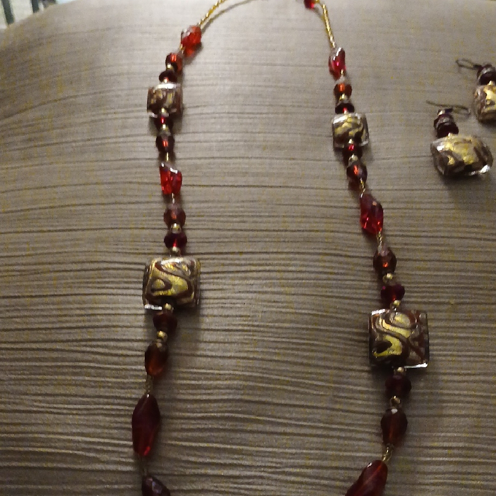 Elegant Red and Gold Beaded Necklace